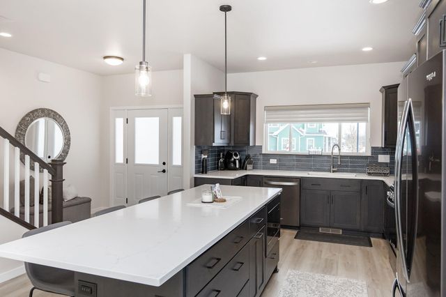 7485 15th Street S, Fargo, ND 58104