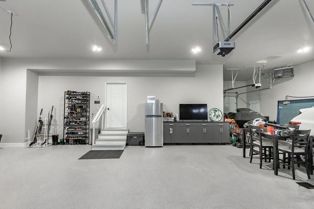 7485 15th Street S, Fargo, ND 58104