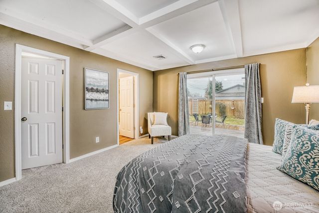 4802 S Grove Place, Tacoma, WA 98409