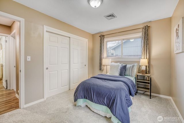 4802 S Grove Place, Tacoma, WA 98409