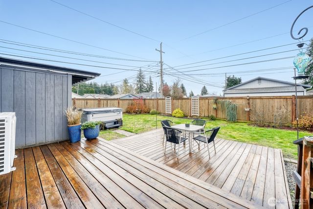 4802 S Grove Place, Tacoma, WA 98409