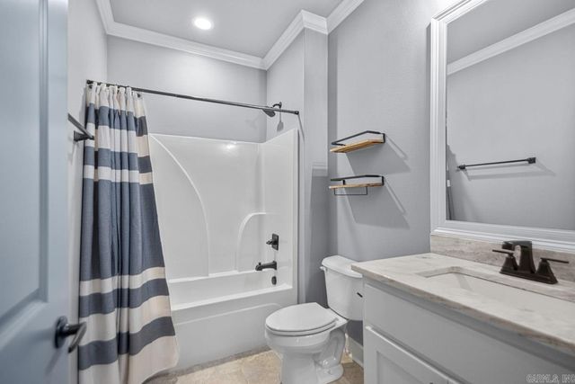 2043 Englewood Cove, Benton, AR 72019