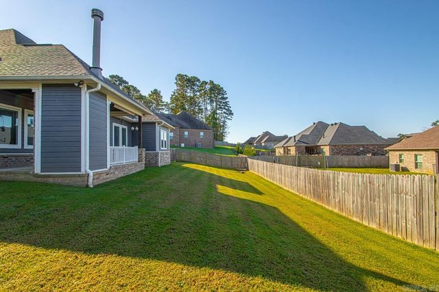 2043 Englewood Cove, Benton, AR 72019