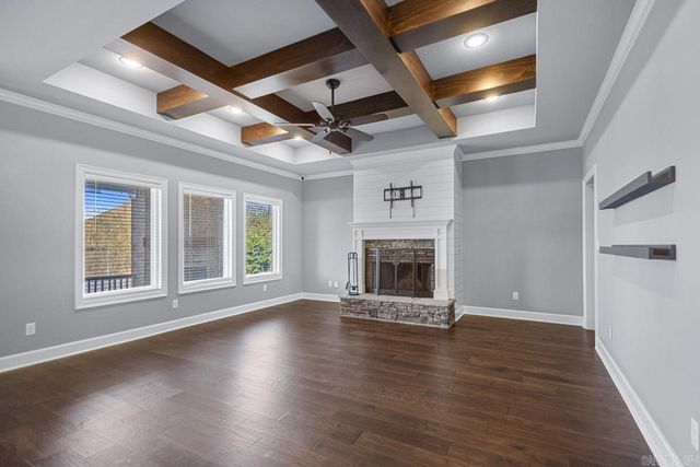 2043 Englewood Cove, Benton, AR 72019