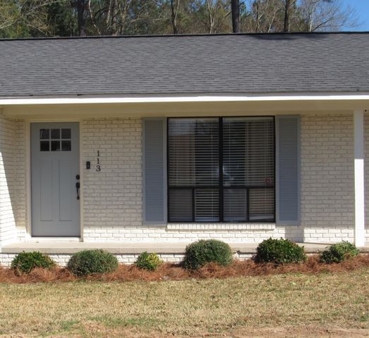 113 Sun Circle, Petal, MS 39465