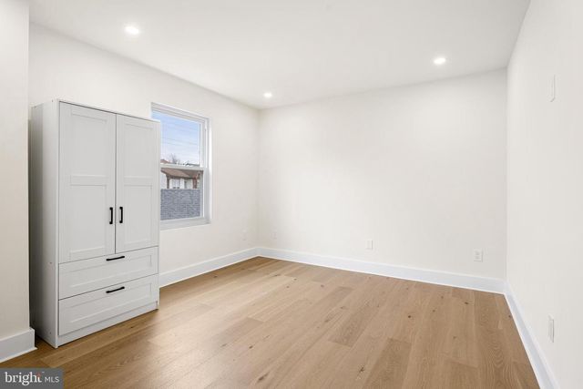 38 MAGNOLIA PL, Philadelphia, PA 19115