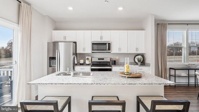 141 SIOUX LOOP, Winchester, VA 22602