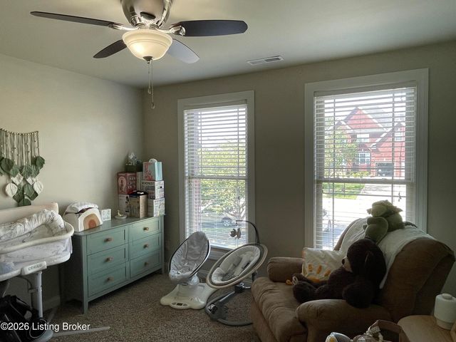 7913 Emma Ct, Louisville, KY 40291