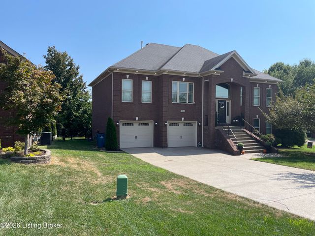 7913 Emma Ct, Louisville, KY 40291