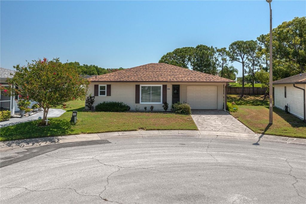 3245 PRAIRIE DUNES CIRCLE E, Lakeland, FL 33810