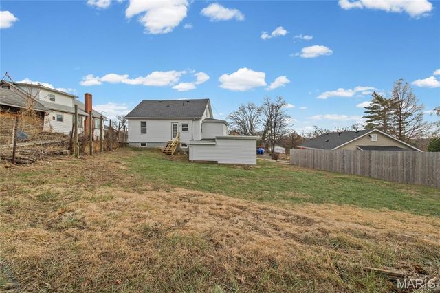 220 Lookout Avenue, Valley Park, MO 63088