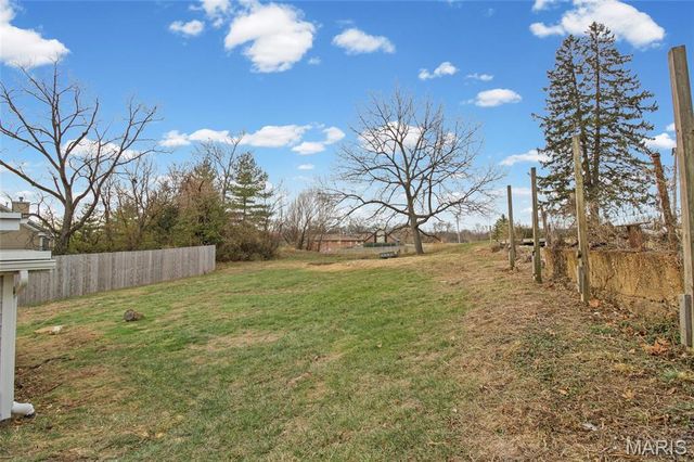 220 Lookout Avenue, Valley Park, MO 63088