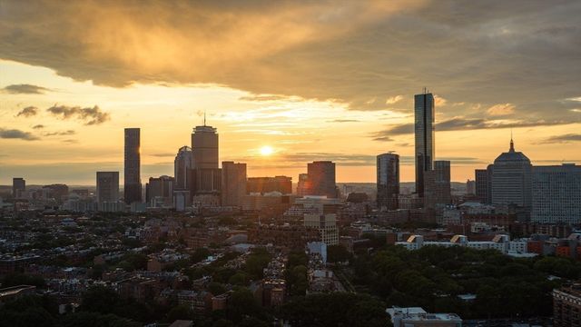 380 Harrison Ave PH1J, Boston, MA 02118