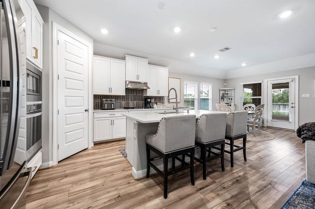 2710 Summer Indigo Trail, Pearland, TX 77089
