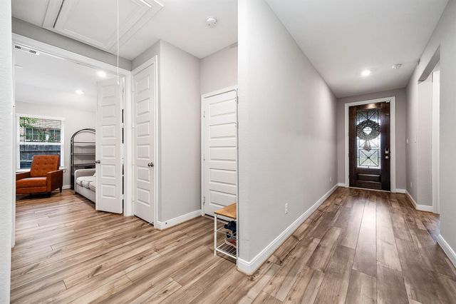 2710 Summer Indigo Trail, Pearland, TX 77089