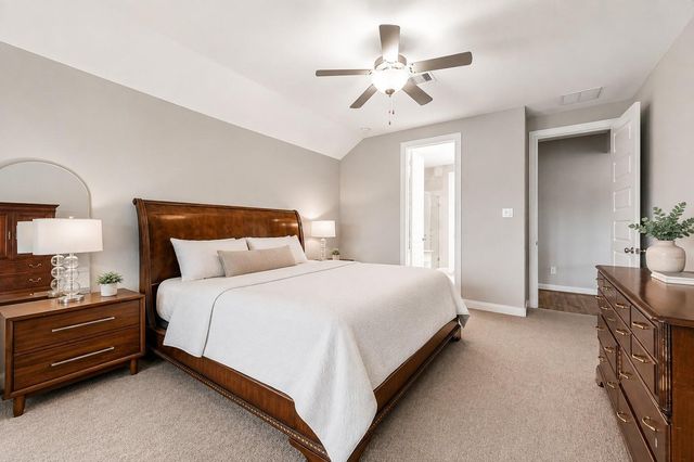 2710 Summer Indigo Trail, Pearland, TX 77089