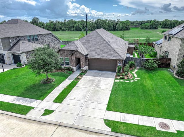2710 Summer Indigo Trail, Pearland, TX 77089