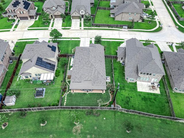 2710 Summer Indigo Trail, Pearland, TX 77089