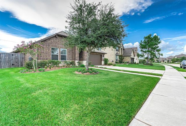 2710 Summer Indigo Trail, Pearland, TX 77089