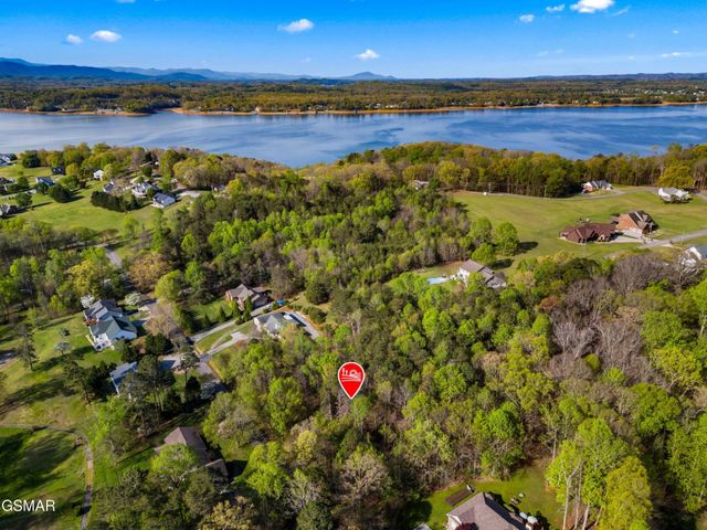13 Back Nine Drive, Baneberry, TN 37890