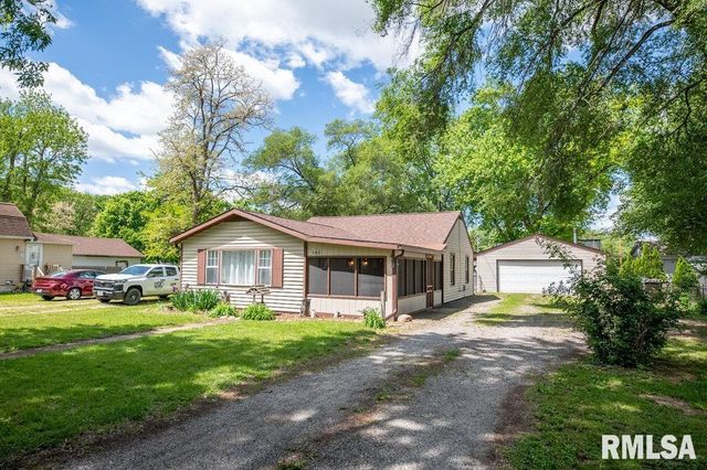 145 URBANDALE Avenue, East Peoria, IL 61611