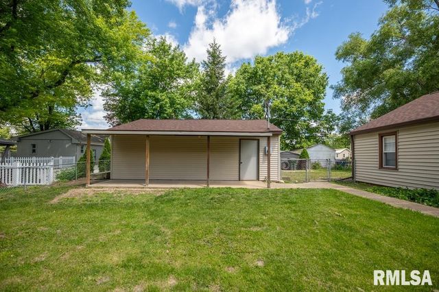 145 URBANDALE Avenue, East Peoria, IL 61611