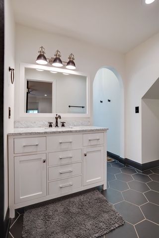 1200 Pierce Rd, Madison, TN 37115