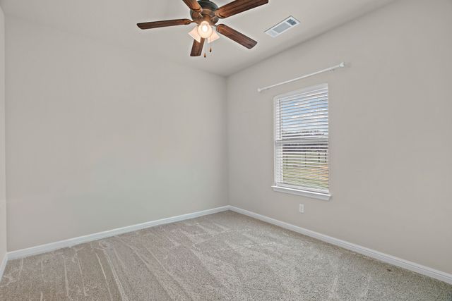 325 County Road 4764, Boyd, TX 76023