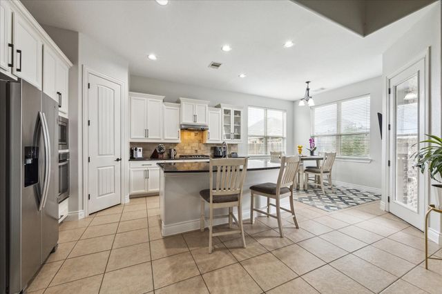2960 Gibbons Hill Lane, League City, TX 77573