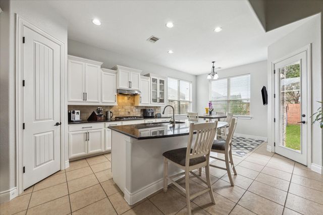 2960 Gibbons Hill Lane, League City, TX 77573
