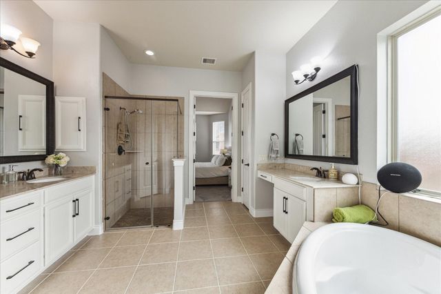 2960 Gibbons Hill Lane, League City, TX 77573