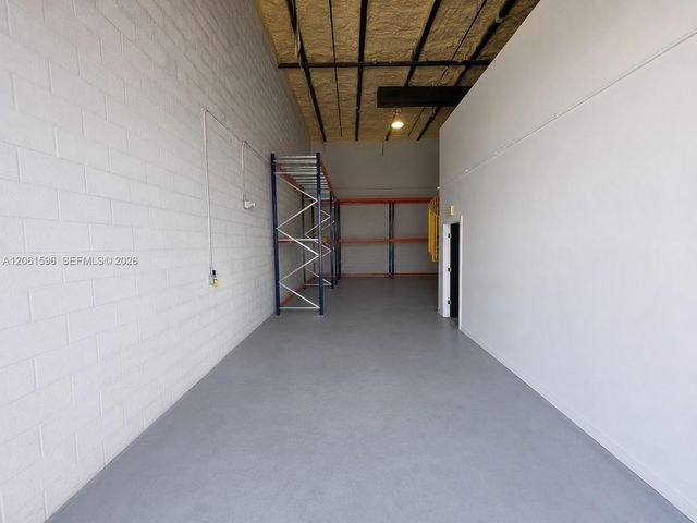 2355 NW 70th Avenue 9, Miami, FL 33122