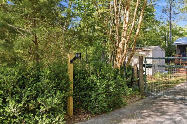 1613 Wekewa Nene, Tallahassee, FL 32301