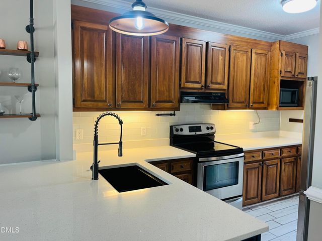 51 Eagles Roost, Sanford, NC 27332