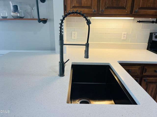 51 Eagles Roost, Sanford, NC 27332