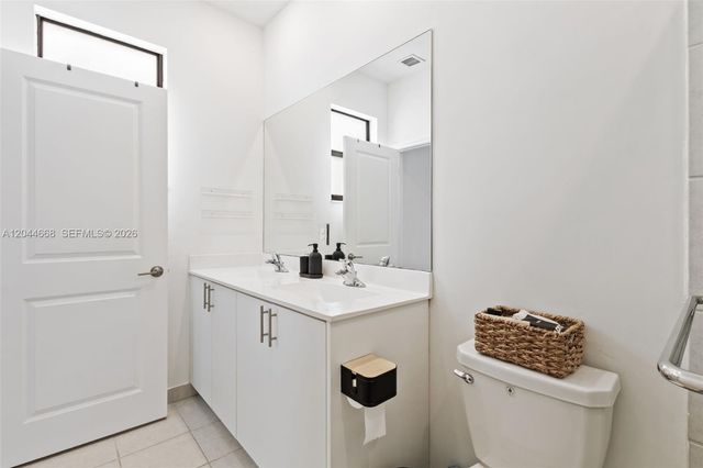 11844 SW 247th Terrace 11844, Homestead, FL 33032