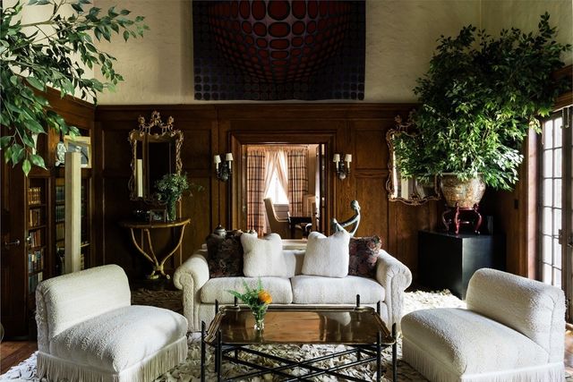 180 Ivy St, Brookline, MA 02446