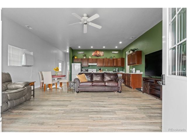 400 N Faver Dr, Castle Rock, CO 80109