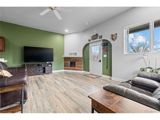 400 N Faver Dr, Castle Rock, CO 80109
