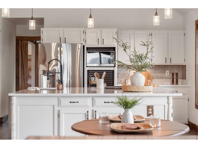 400 N Faver Dr, Castle Rock, CO 80109