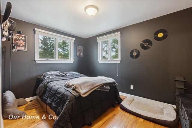 1334 Greenview Drive, Grand Blanc, MI 48439