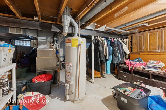 1334 Greenview Drive, Grand Blanc, MI 48439