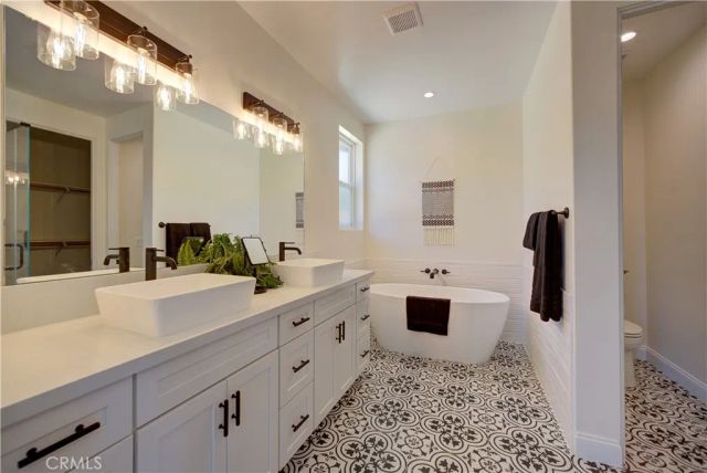 1607 Tuscan Way, Santa Maria, CA 93455