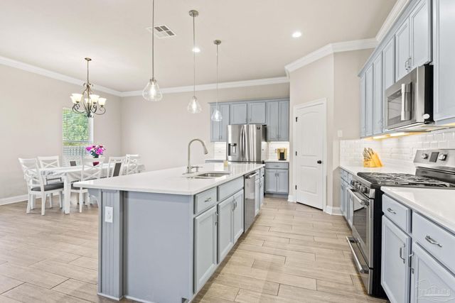 5912 Walter Franklin Rd, Pensacola, FL 32526