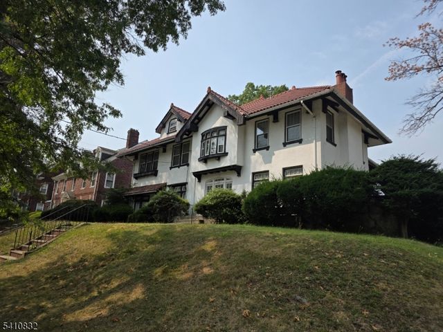 570 Mount Prospect Ave, Newark City, NJ 07104