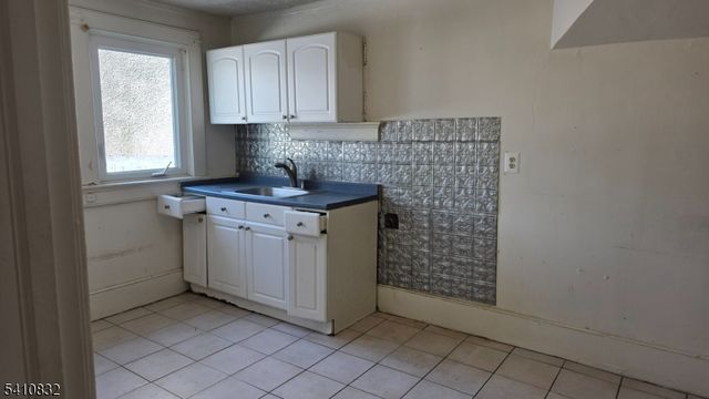 570 Mount Prospect Ave, Newark City, NJ 07104