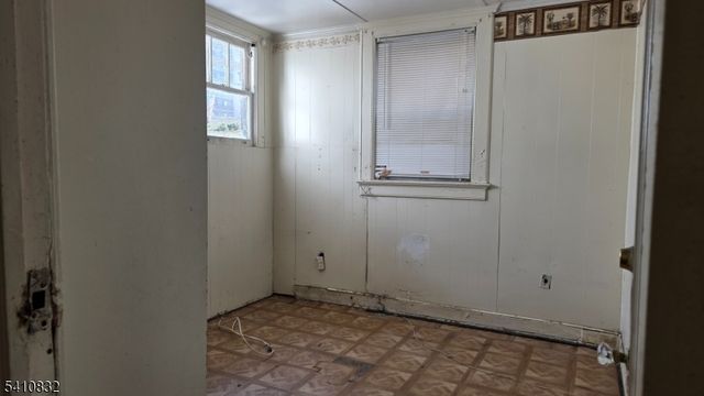 570 Mount Prospect Ave, Newark City, NJ 07104