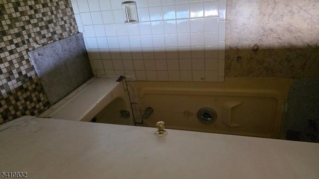 570 Mount Prospect Ave, Newark City, NJ 07104