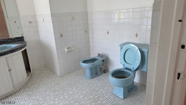 570 Mount Prospect Ave, Newark City, NJ 07104