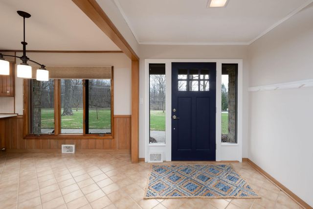 1538 S Hadley Road, Fort Wayne, IN 46804